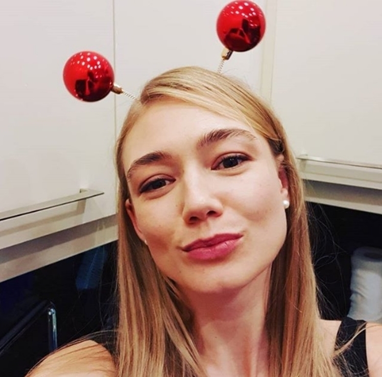 ОКСАНА АКИНЬШИНА