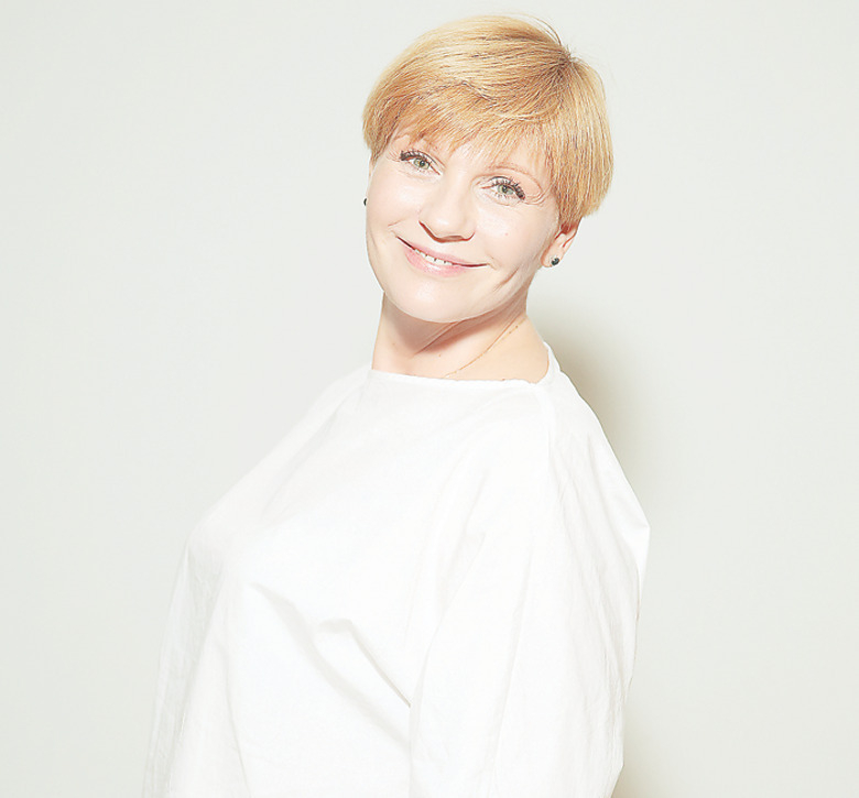 Анна Ардова