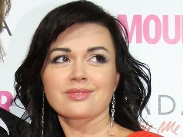 Анастасия Заворотнюк