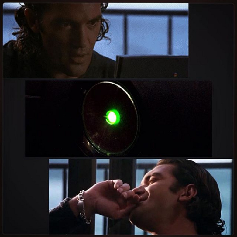 Даже простая ухмылка может приобрести значение