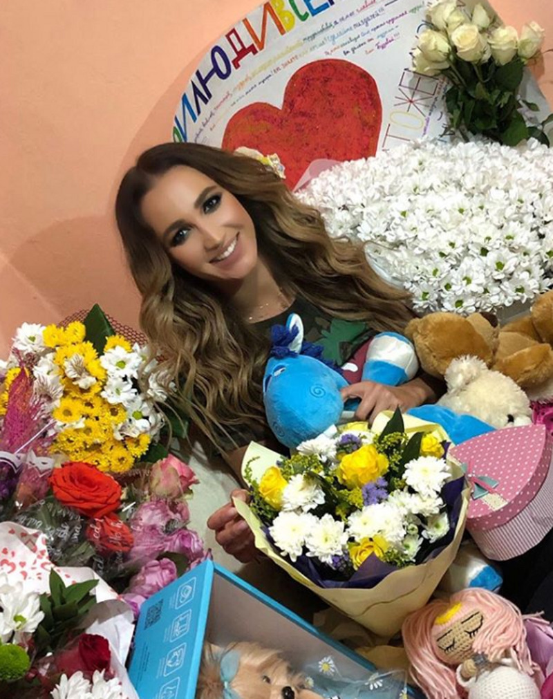 Ольга Бузова