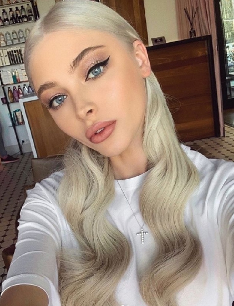 Алена Шишкова