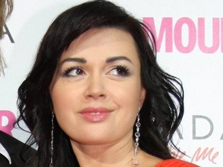 Анастасия Заворотнюк