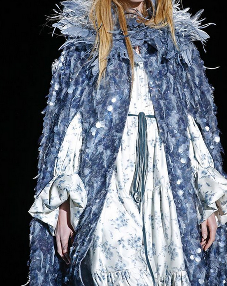 Must-have сезона - пальто-кейпы