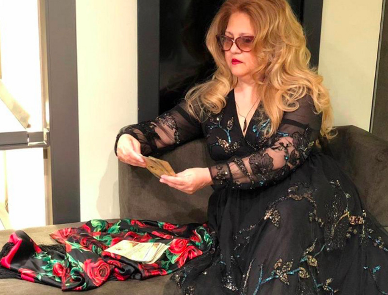 Галина Янко считает, что на актрису навели порчу