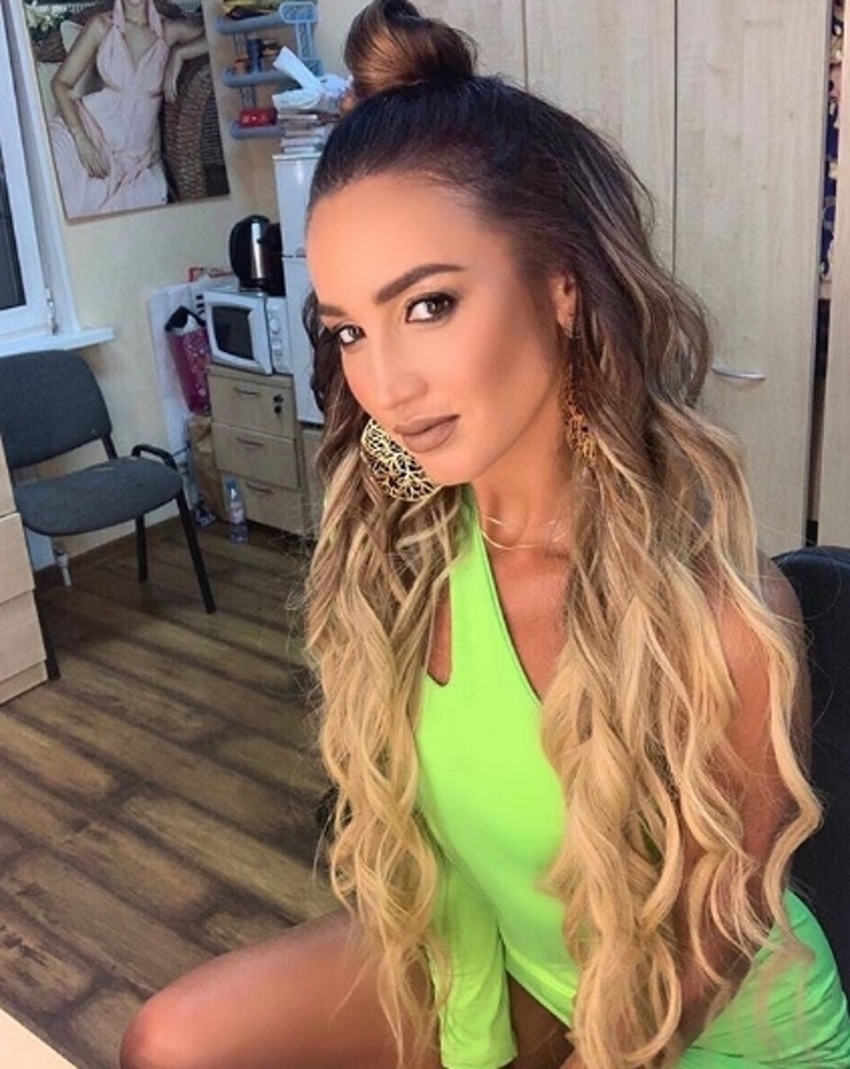 Ольга Бузова