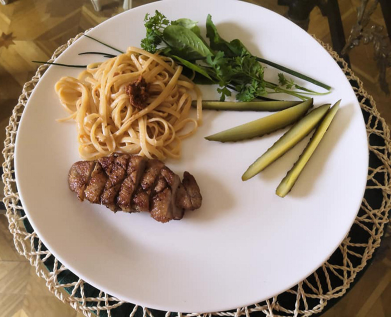 Запеченная утиная грудка