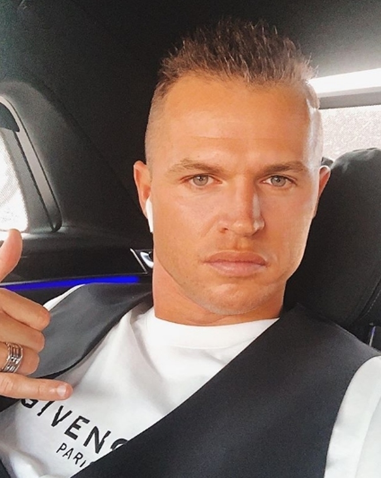 Дмитрий Тарасов