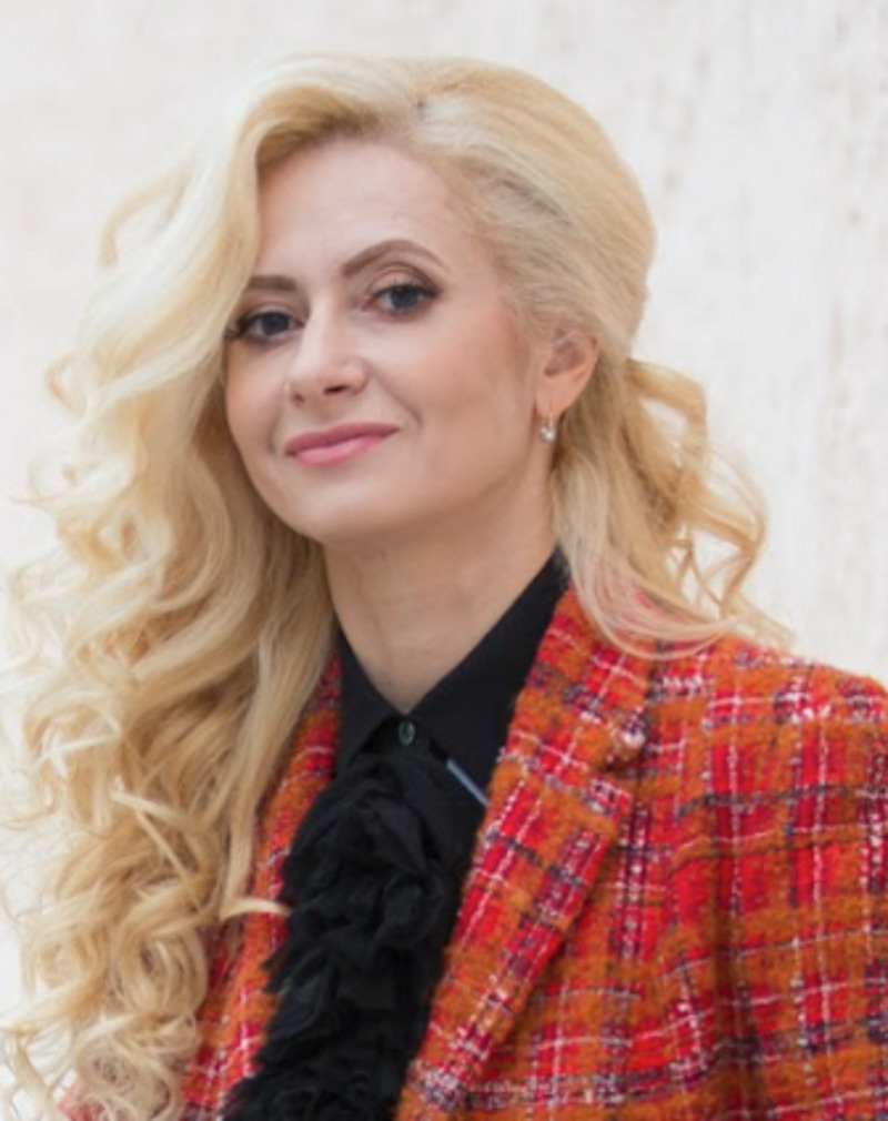 Юлия Ланске