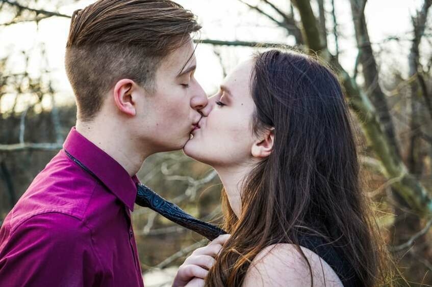 Романтика должна идти об руку с уважением и пониманием