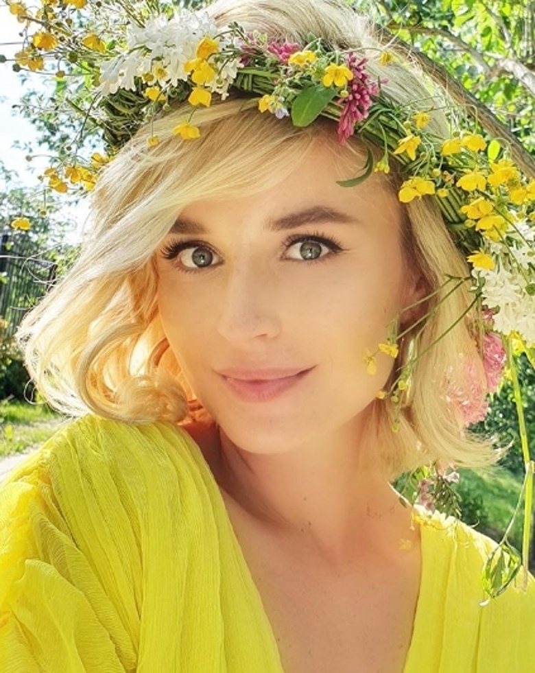 Полина Гагарина