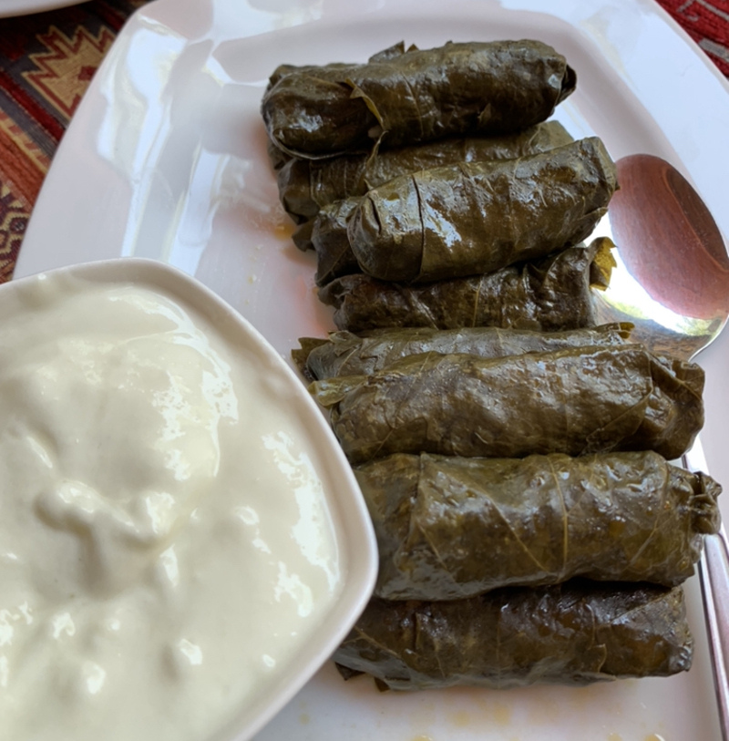 Двойная порция долмы всего за 200 рублей