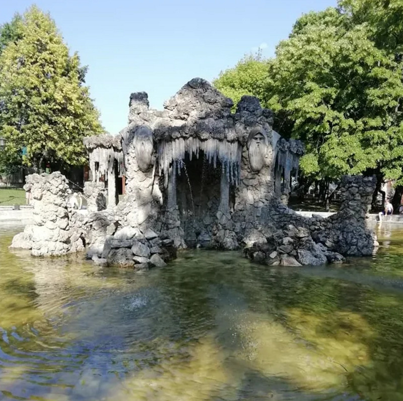 Фонтан «Сказка»