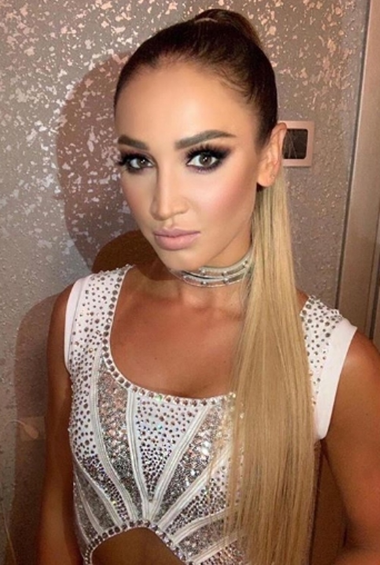 Ольга Бузова