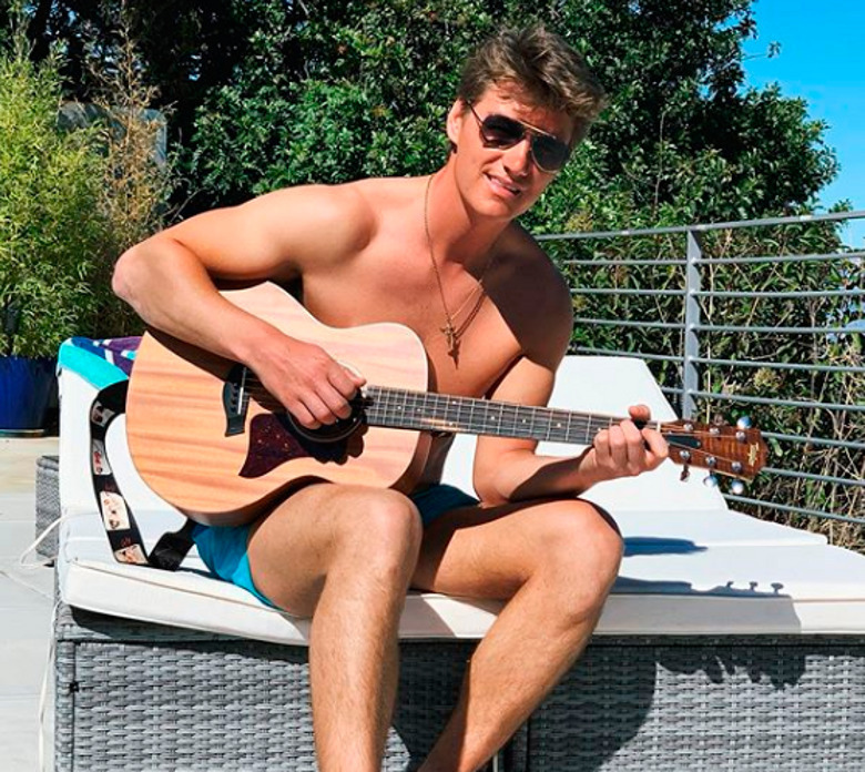 Алексей Воробьев