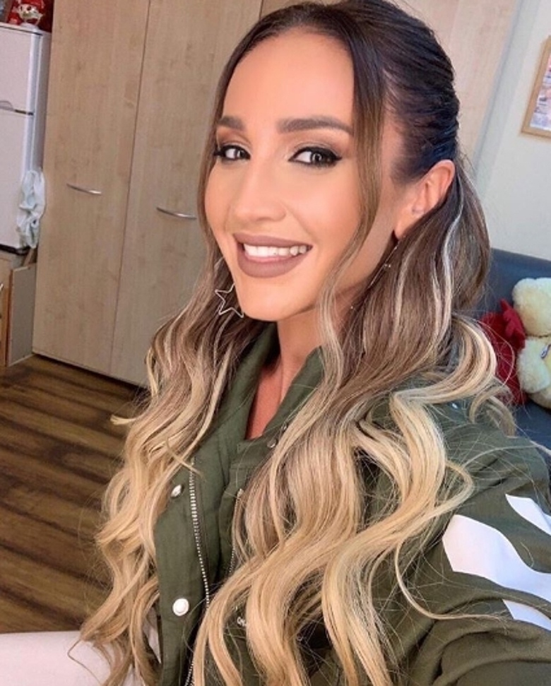 Ольга Бузова