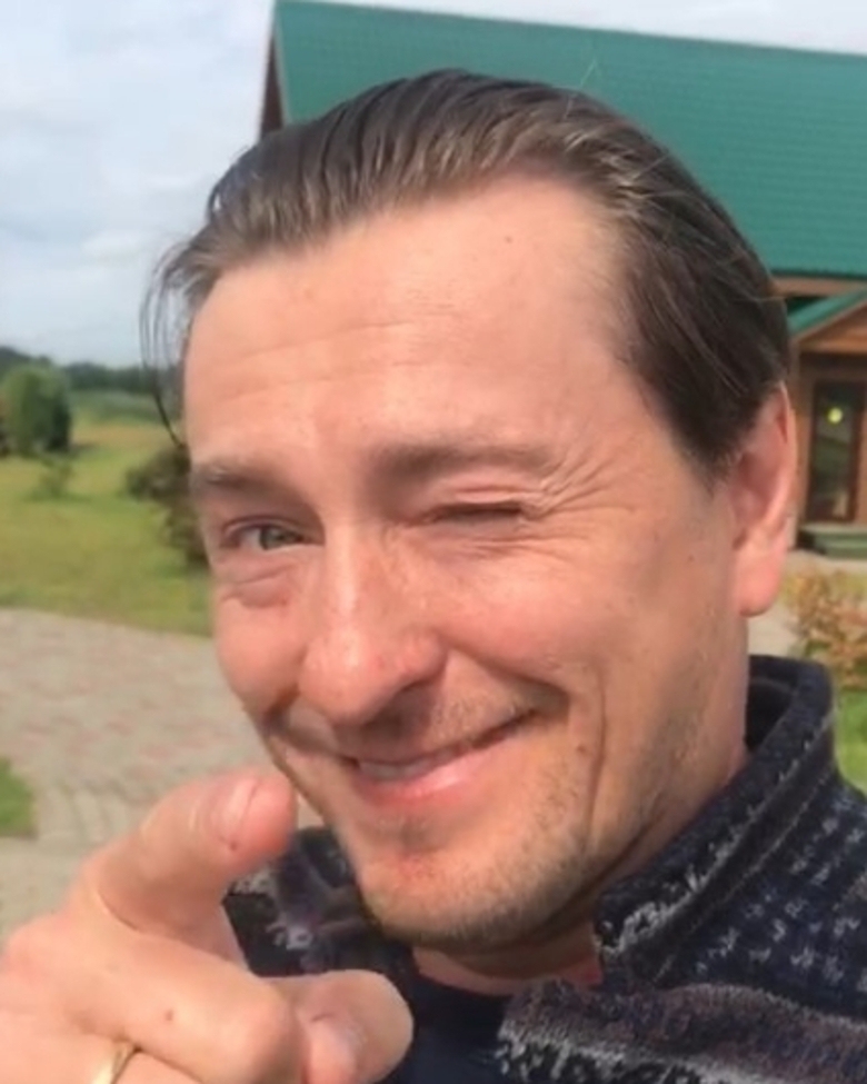 Сергей Безруков