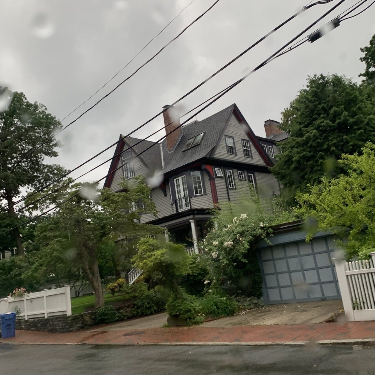 дома жителей отличаются в зависимости от региона