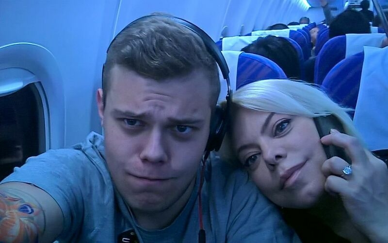 Актриса Яна Поплавская с сыном Никитой