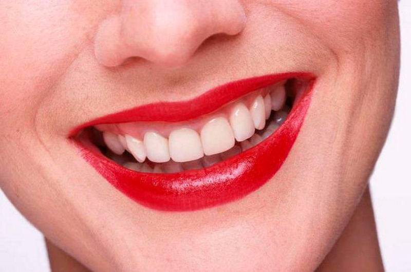 Чтобы изменить улыбку