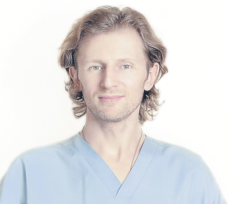 Владимир Животов