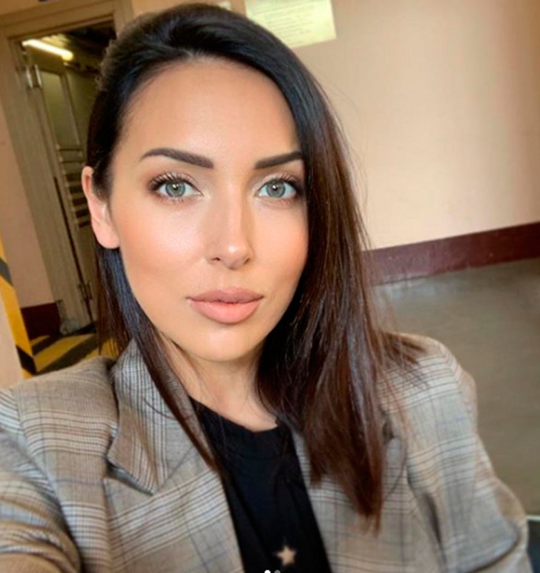 Певица Алсу