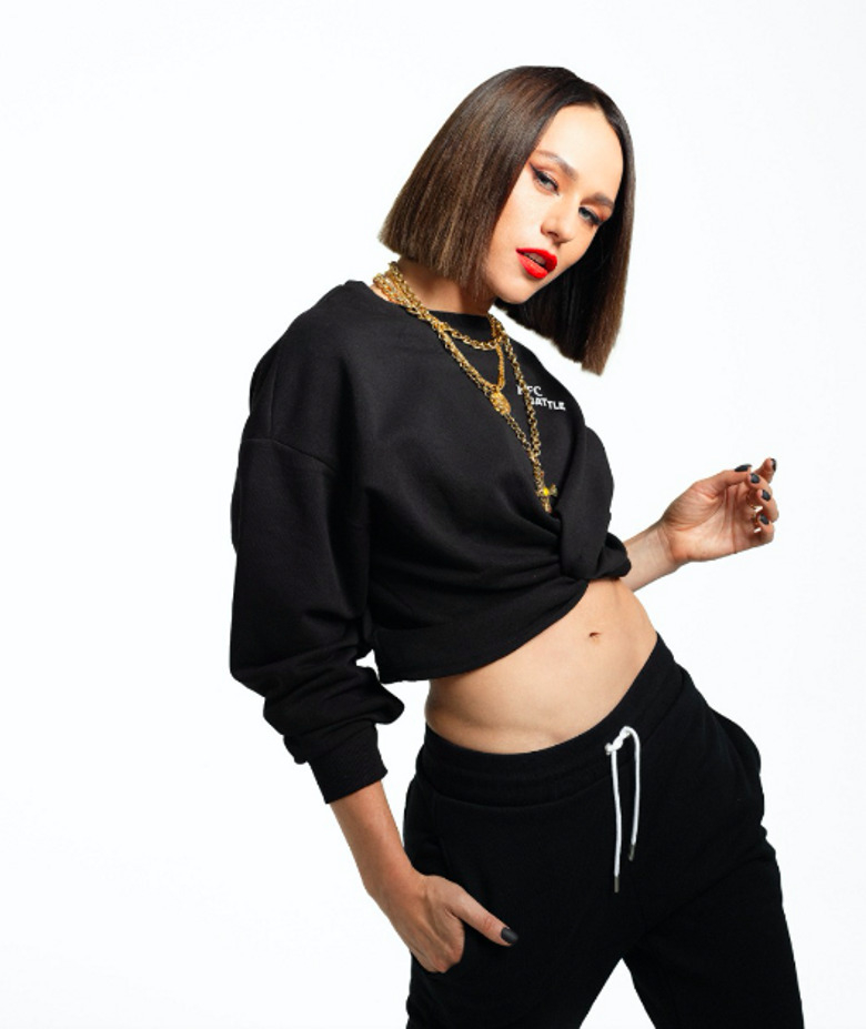 Катя IOWA: «Если бы не стала певицей, была бы художником»