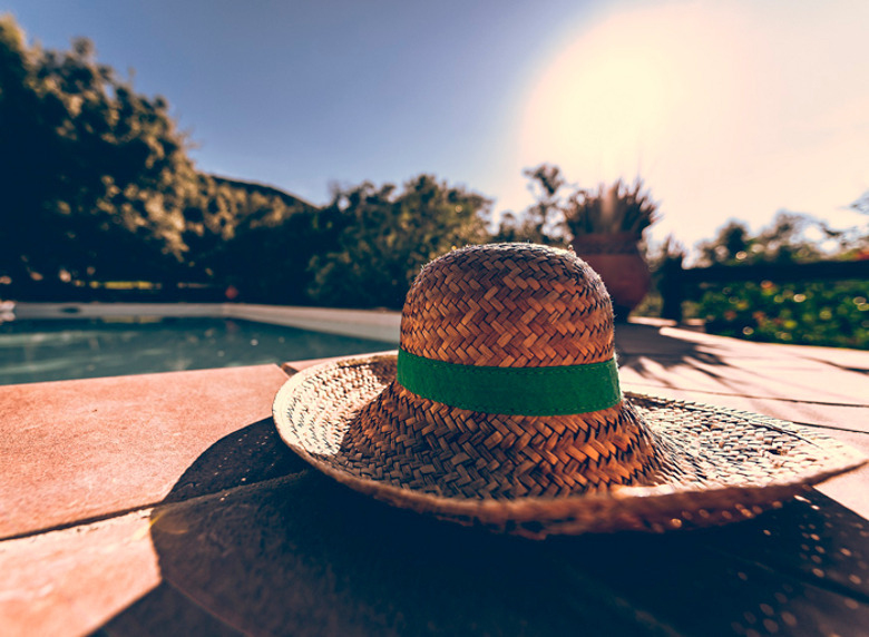 История соломенной шляпки