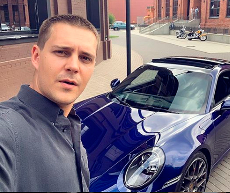 Милош Бикович