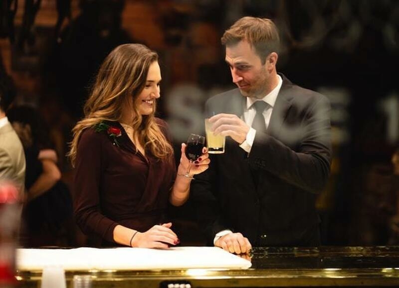 обратите внимание на то, как он к вам относится