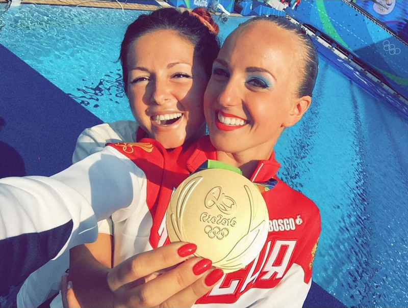 У Марии полгода назад появилась племянница - сестра Нюша родила дочку