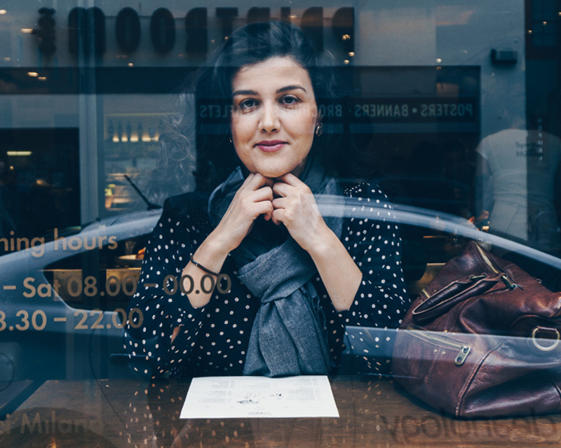 Куда положить сумочку?