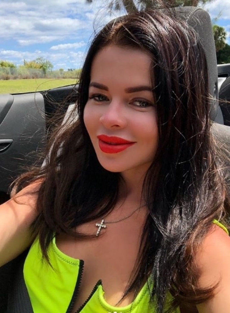 Елена Князева