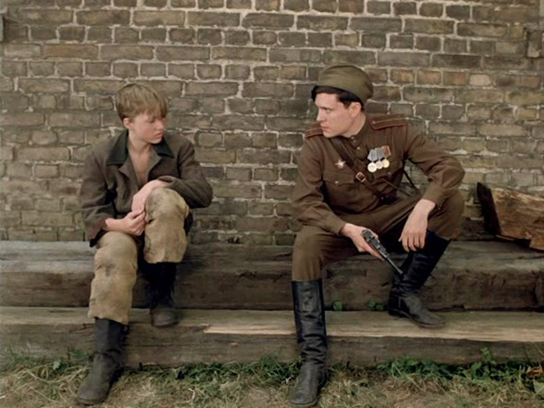 посмотрите хотя бы один фильм из спискка