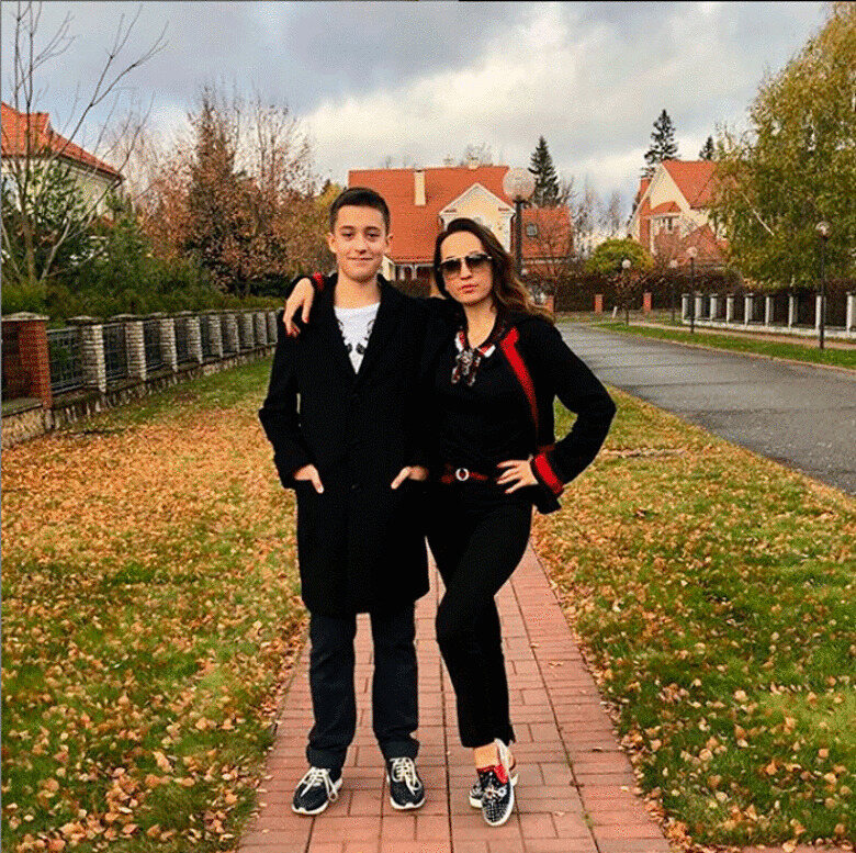 София Кальчева с сыном