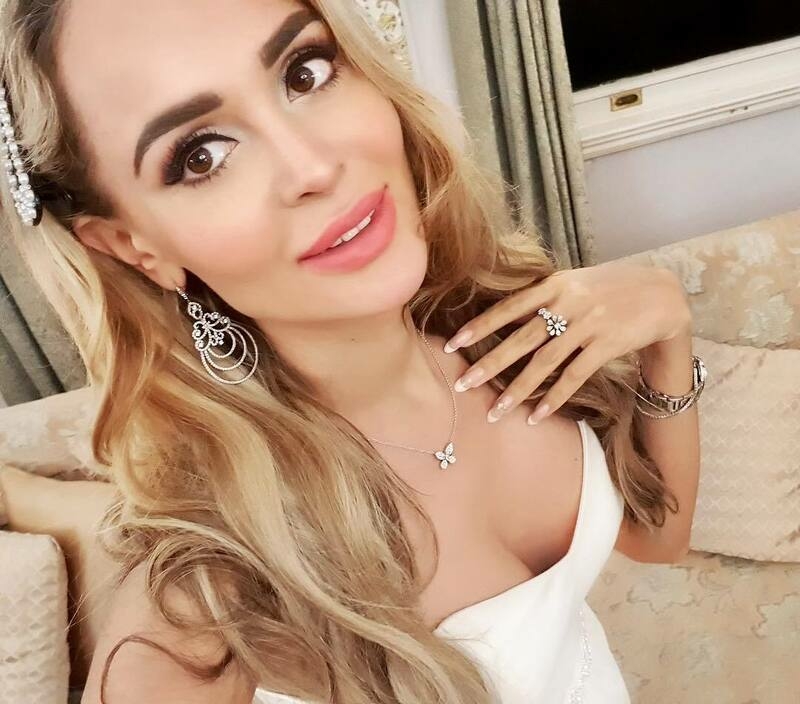 Новый избранник Анны Калашниковой не одобряет ее походы на светские вечеринки