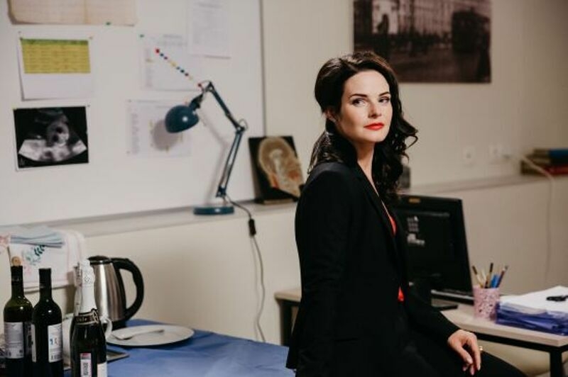 В мечтах девушки — сыграть героиню из прошлого