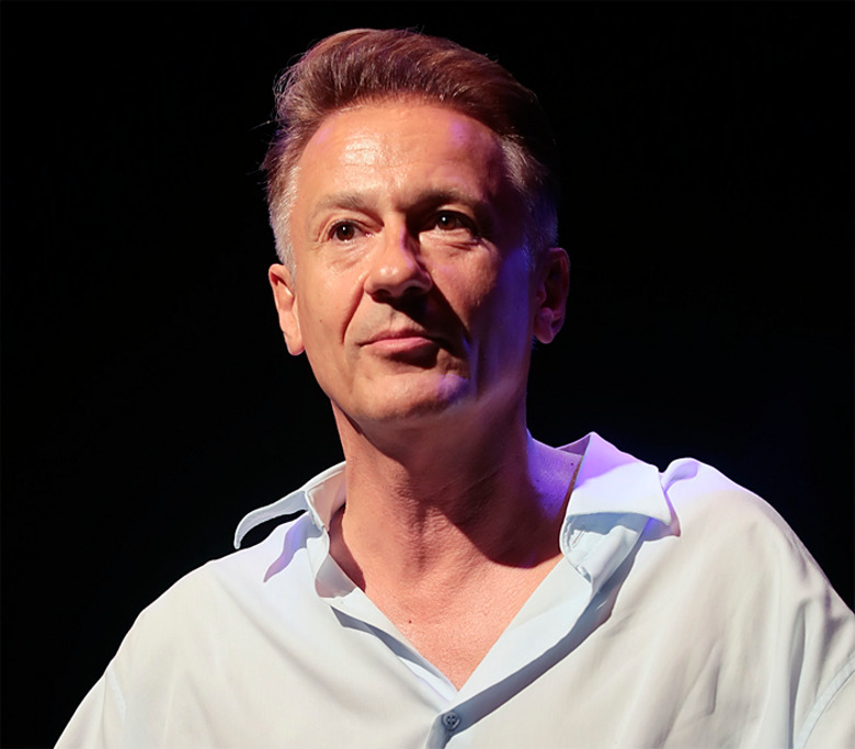 Олег Меньшиков