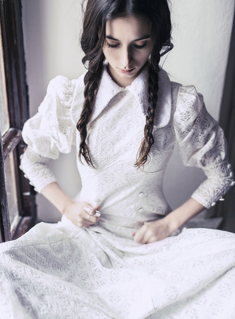 "В детстве меня нечасто хвалили. И мне хотелось, чтобы родители, наконец, поняли, что я действительно крутая, и сказали это"