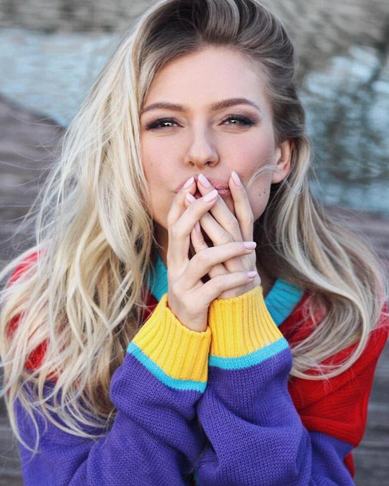 Рита Дакота