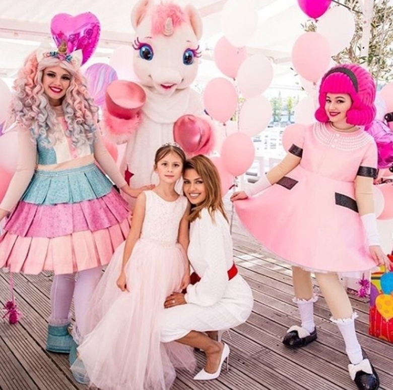 Виктория Боня с дочкой Анджелиной