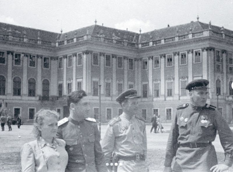 Бабушка и дедушка Максима Галкина весной 1945 года в Вене