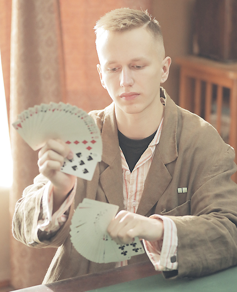 Действие третьего сезона сериала «По законам военного времени» происходит в особожденной Одессе в 1944 году. В то время город был переполнен преступниками всех мастей