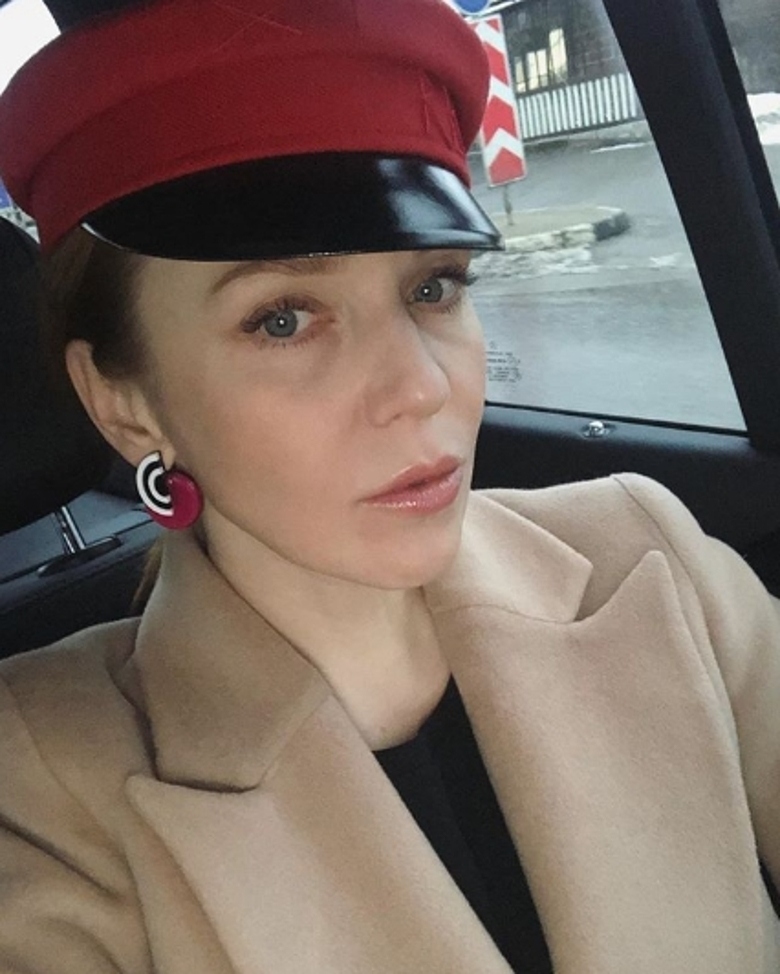 Альбина Джанабаева