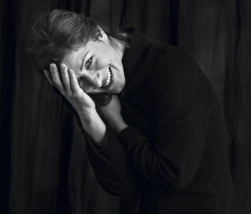 "Тот факт, как у меня менялись мужья, говорит о том, что это не главная составляющая моей жизни. Хотя, как и все, я влюблялась и разочаровывалась"