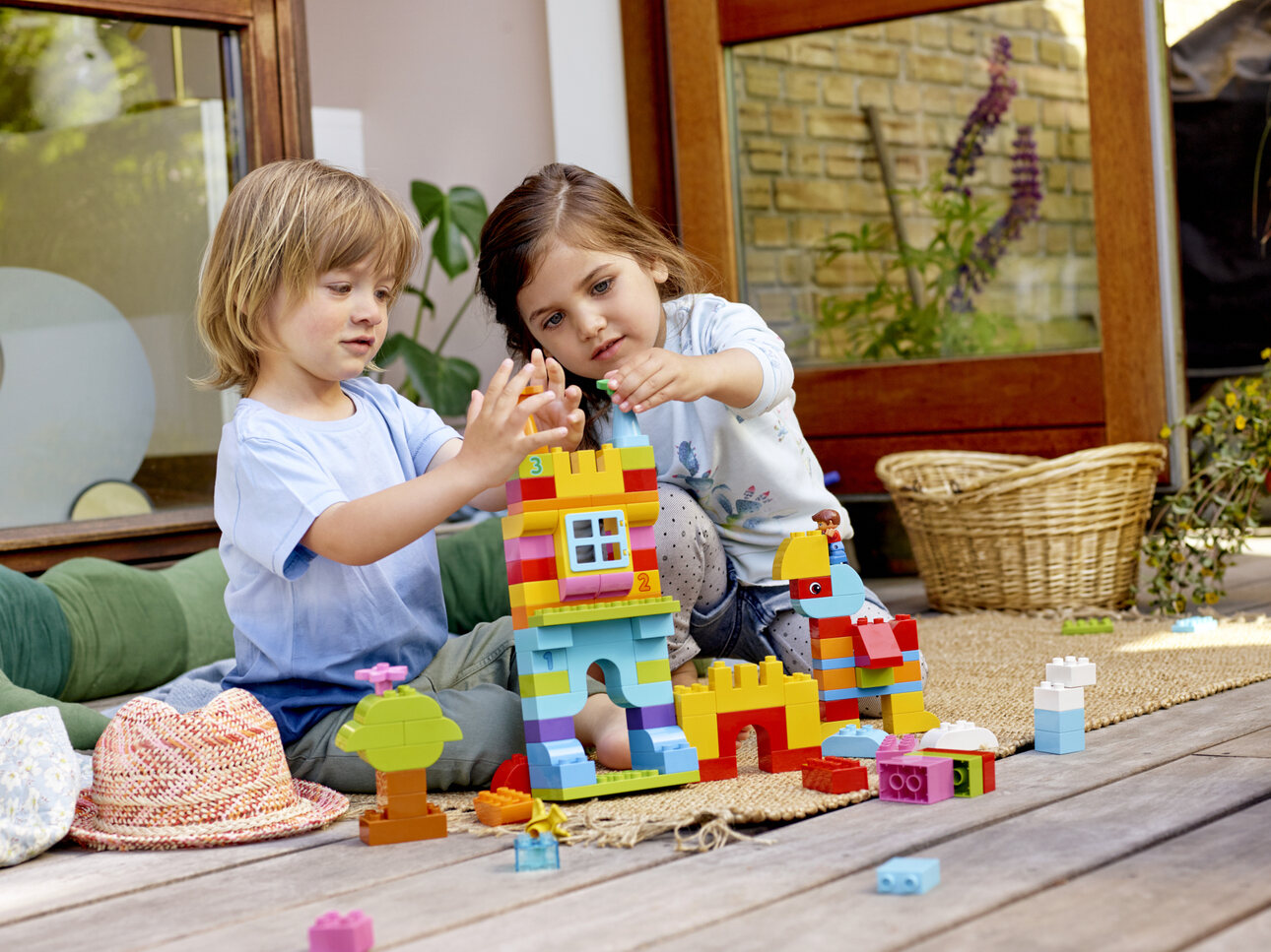 Один конструктор можно использовать тысячами разных способов и передавать по наследству от старших младшим детям