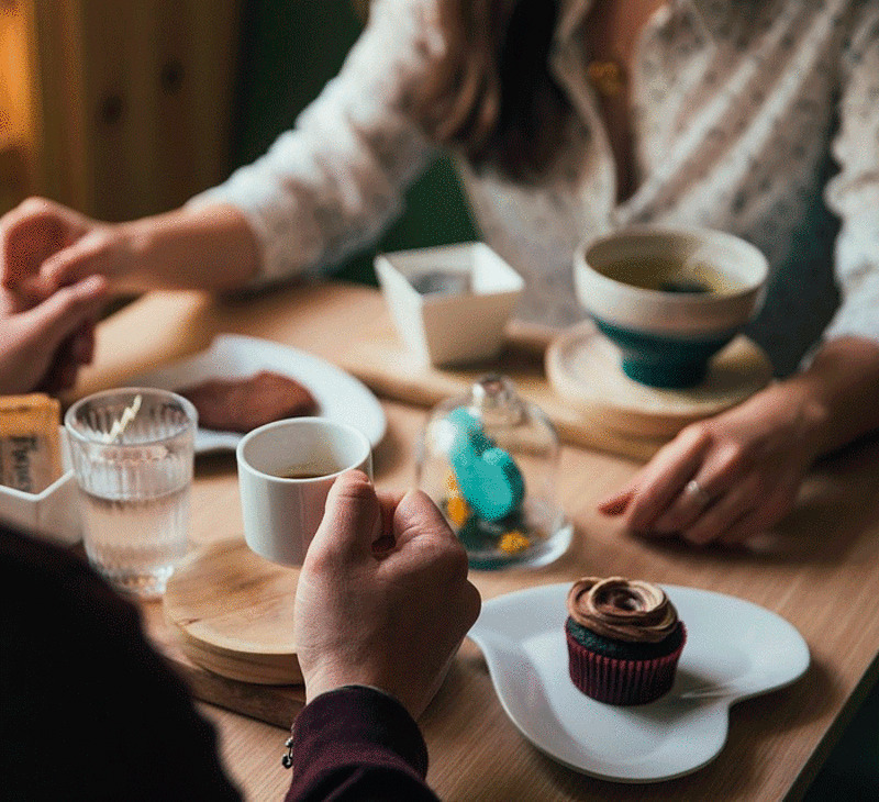 мужчине сложно вести долгие беседы с женщиной
