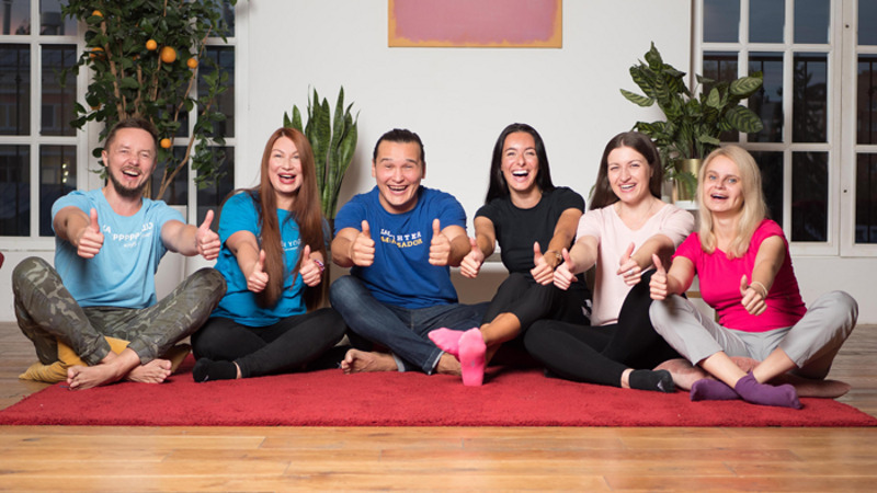 В среднем за час смеха теряется 500 килокалорий – почти столько же, сколько сжигается за час занятий на беговой дорожке