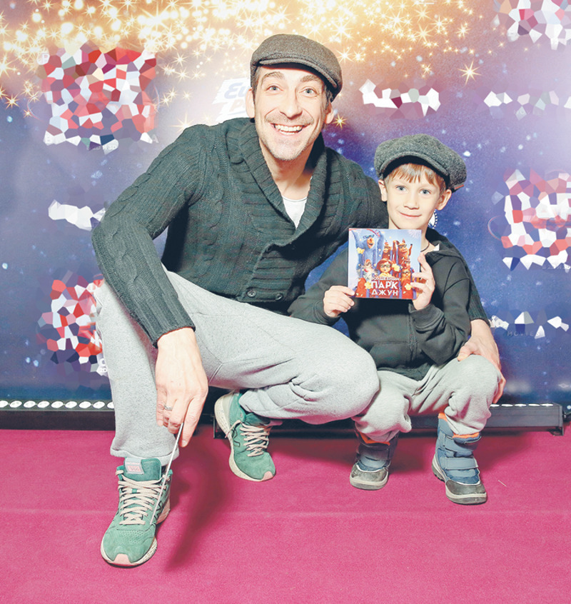 Артем Ткаченко и его старший сын Тихон