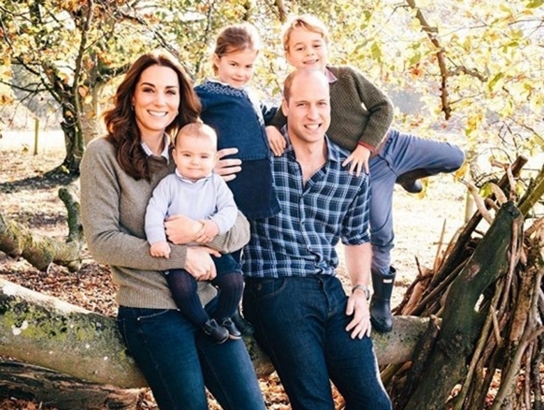 ГЕРЦОГ И ГЕРЦОГИНЯ КЕМБРИДЖСКИЕ С ДЕТЬМИ